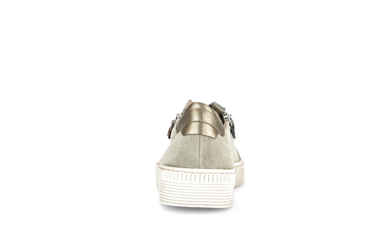 Baskets vertes en nubuck