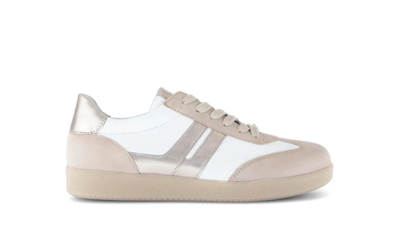 Baskets rose poudré en cuir et nubuck