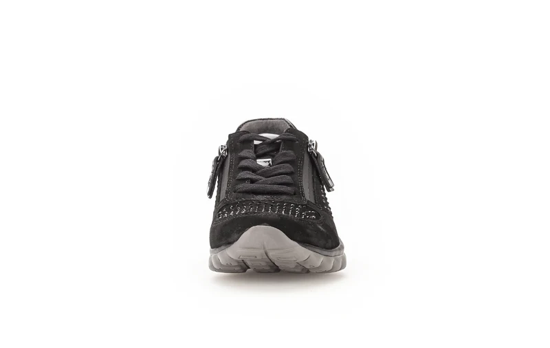 Baskets noires en combinaison cuirs