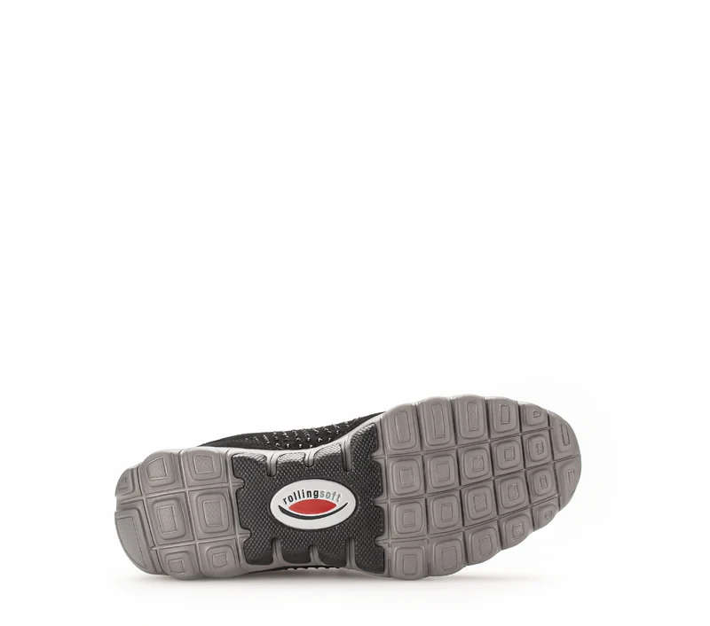Baskets noires en combinaison cuirs