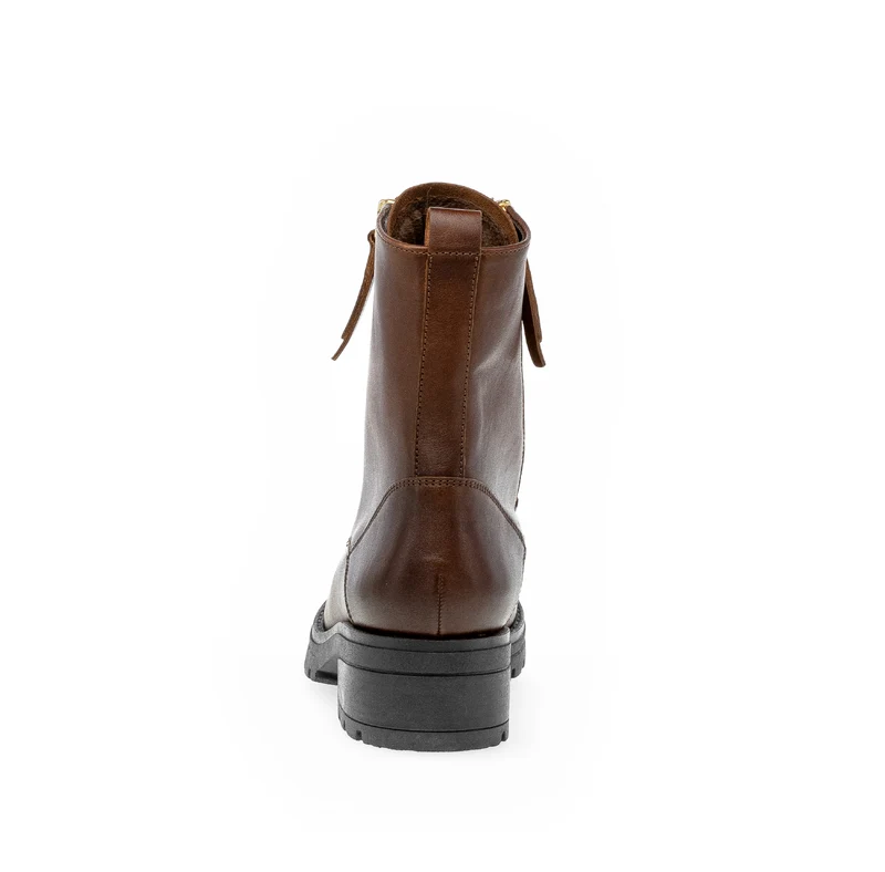 Bottines à lacets sattel en cuir lisse