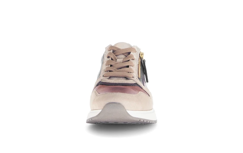 Baskets rose pâle en cuir