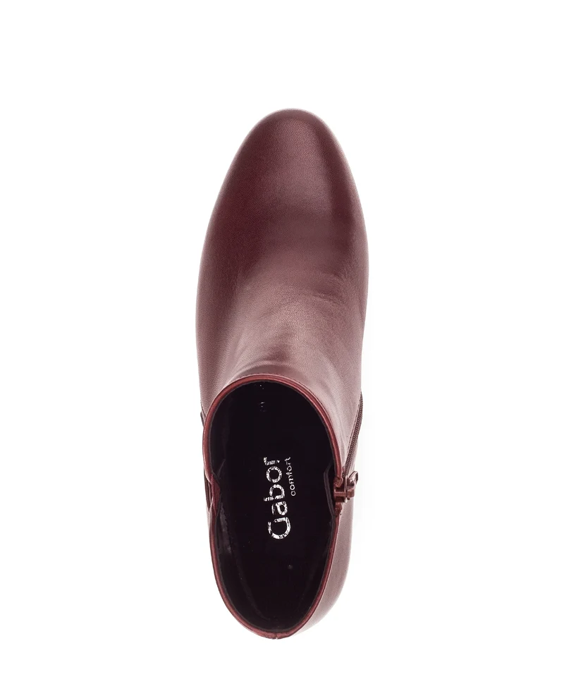 Bottines rouges en cuir lisse