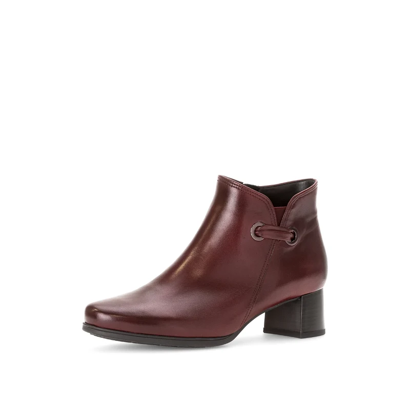 Bottines rouges en cuir lisse