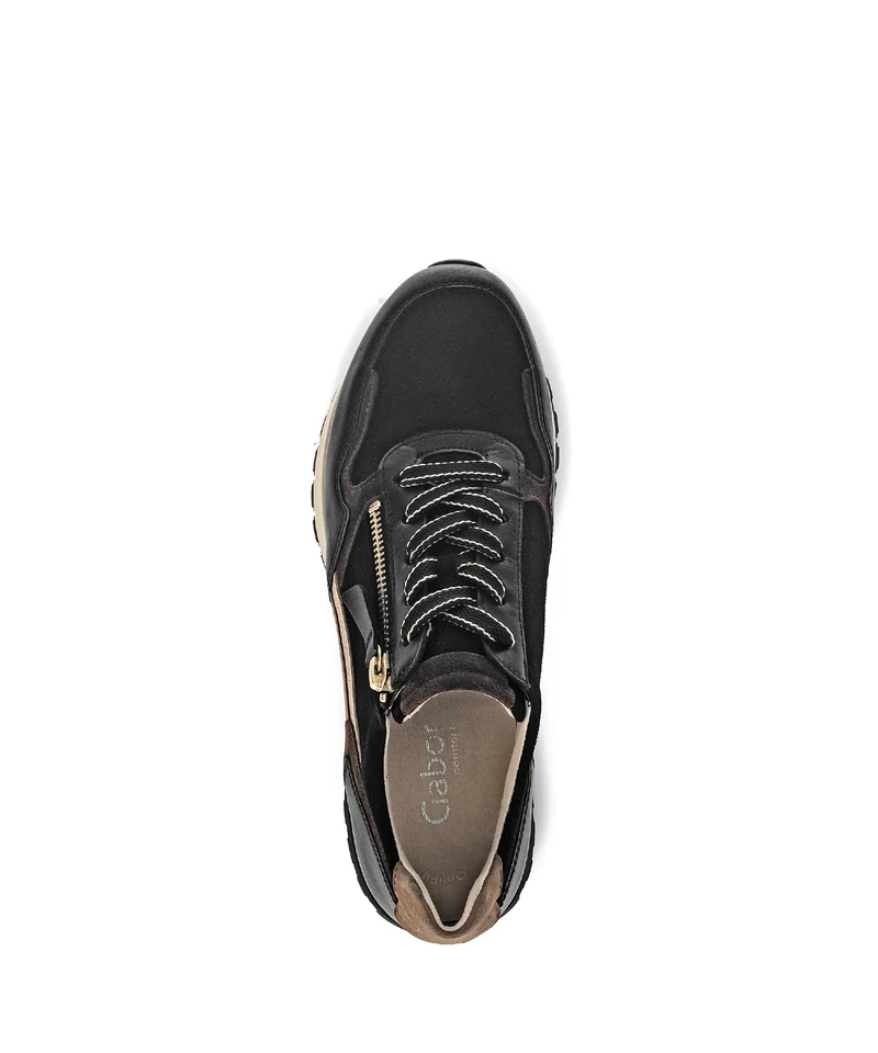 Baskets marron en combinaison cuirs