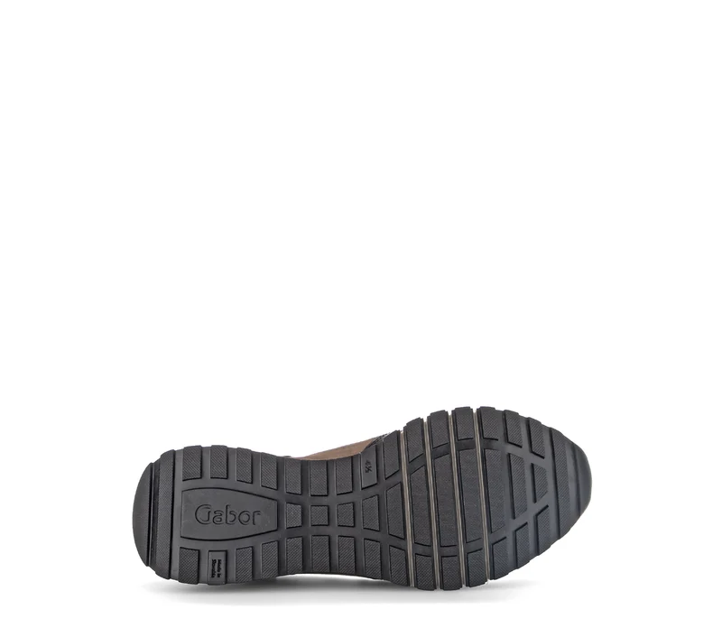 Baskets marron en combinaison cuirs