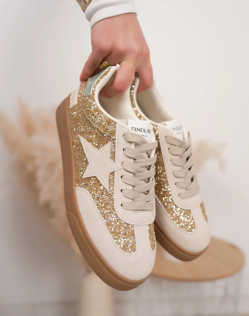 Basket femme beige tendance à plateforme marron avec paillettes dorées et étoile suédine