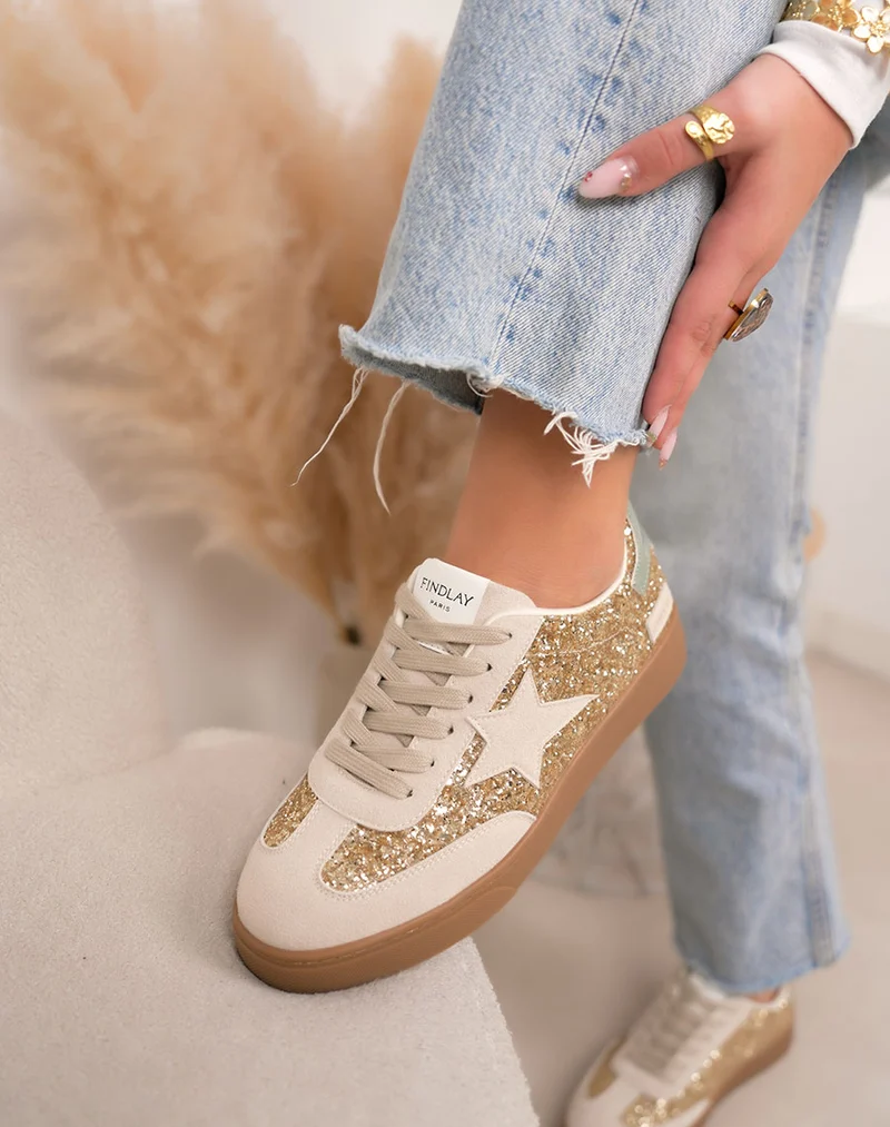 Basket femme beige tendance à plateforme marron avec paillettes dorées et étoile suédine