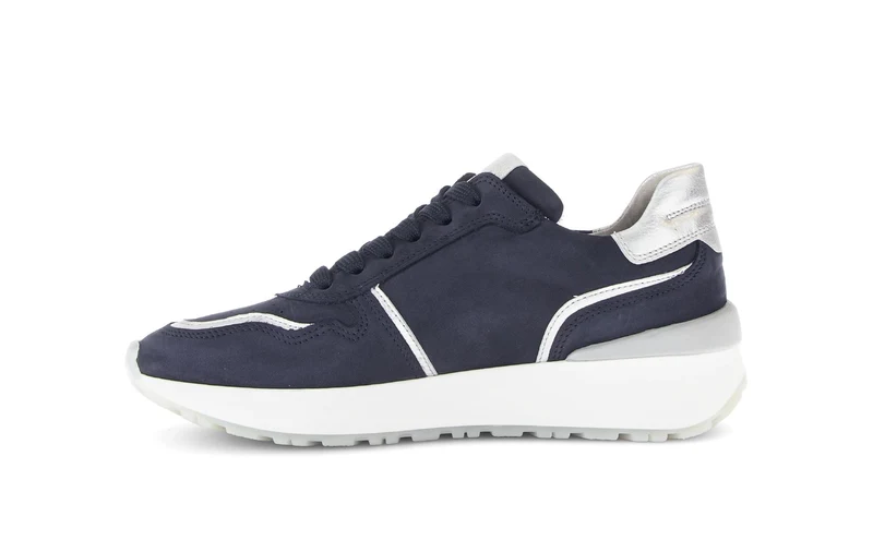 Baskets bleu marine en cuir