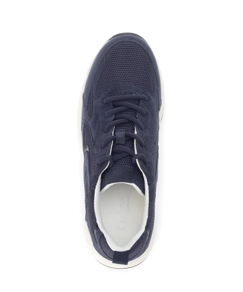 Baskets bleues en cuir