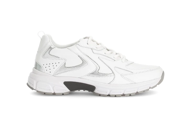Baskets blanches en cuir