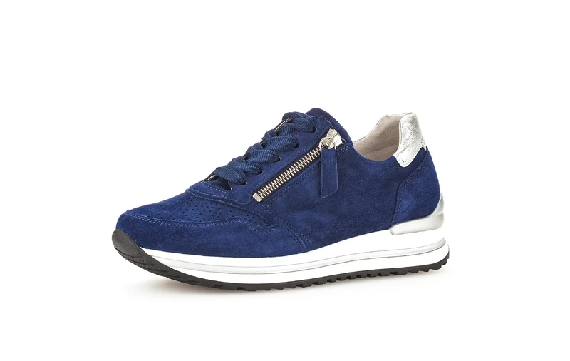 Baskets bleu marine en nubuck