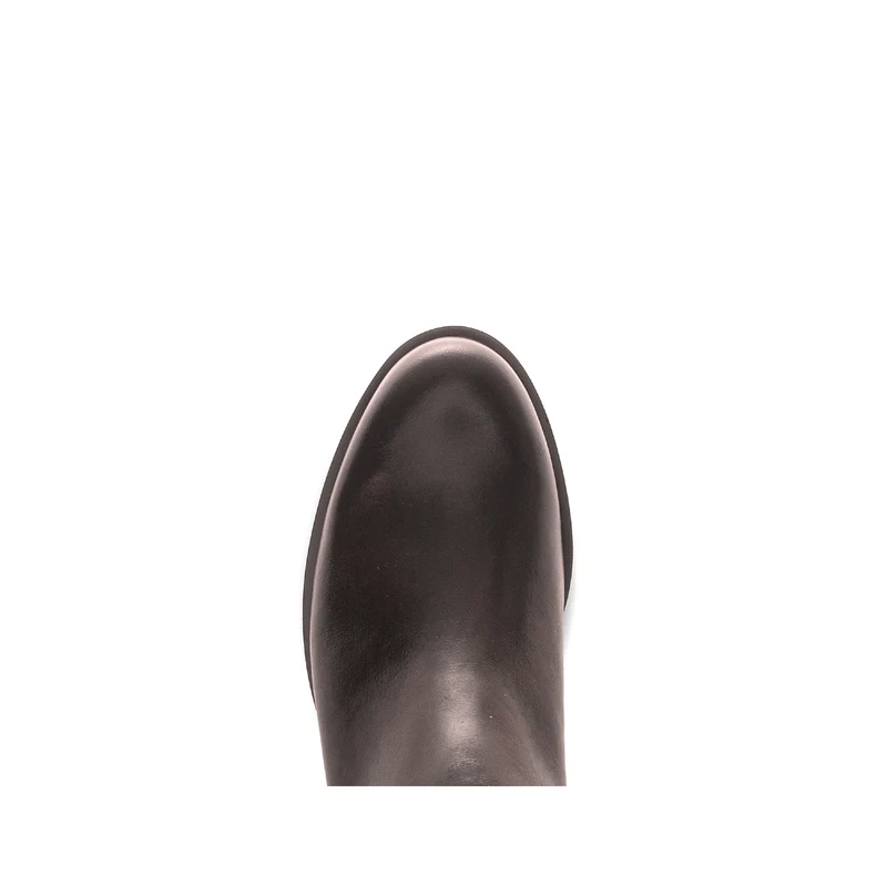 Bottes marron en cuir