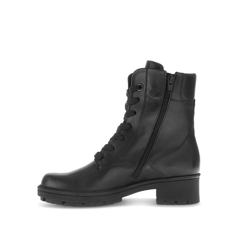 Bottines noires en cuir
