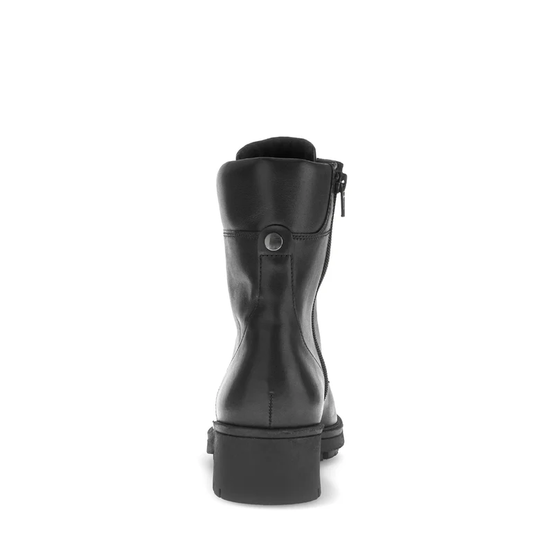 Bottines noires en cuir