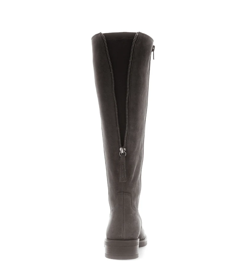 Bottes grises en Nubuck