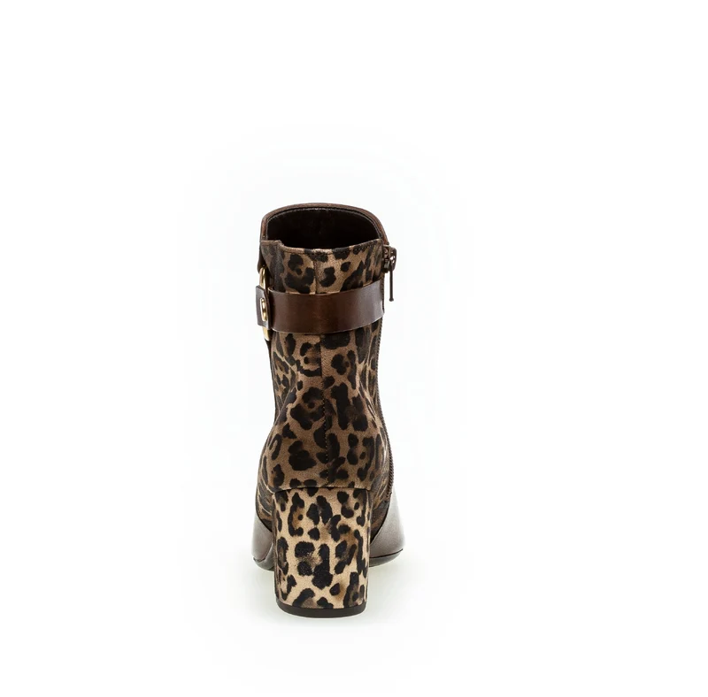 Bottines marron en cuir