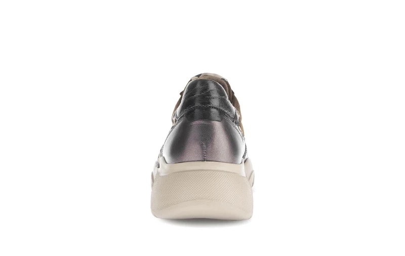 Baskets noires en cuir lisse