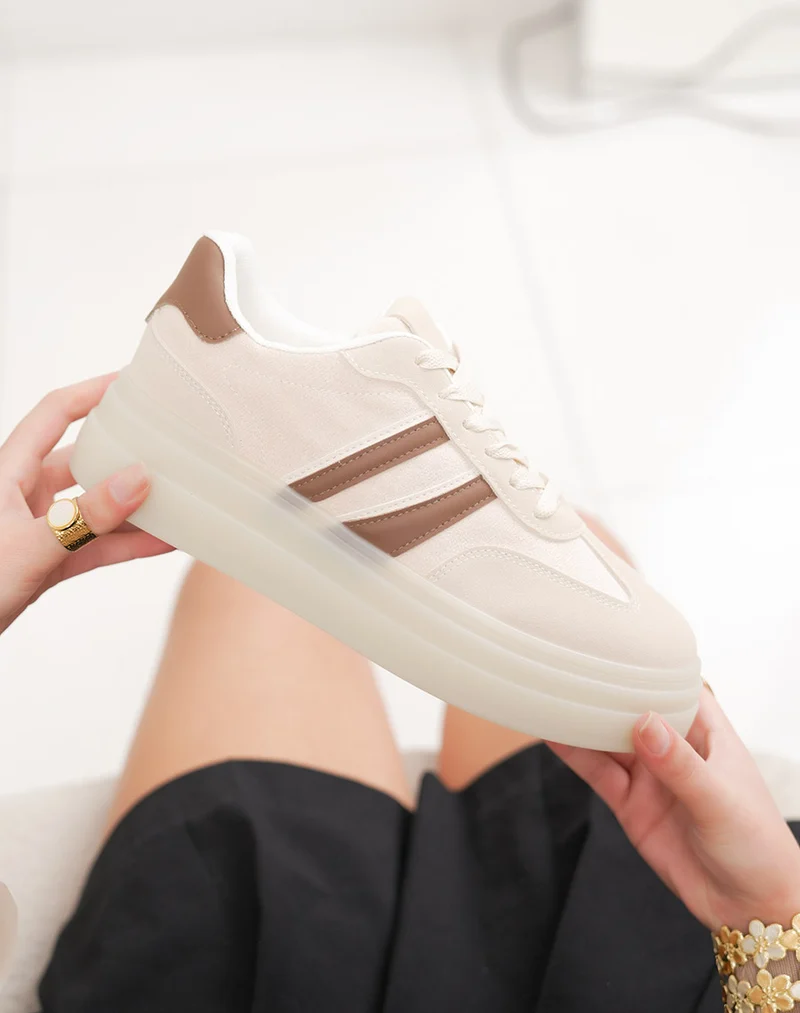 Basket femme beige tendance à double plateforme avec rayures marron