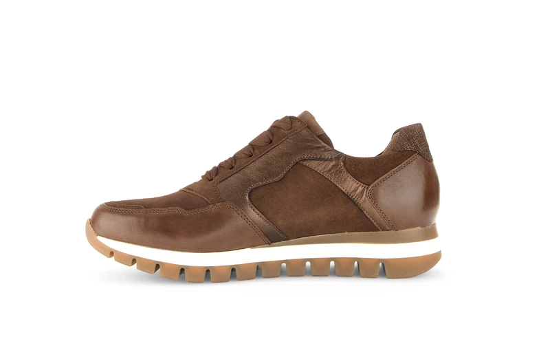 Baskets marrons en cuir