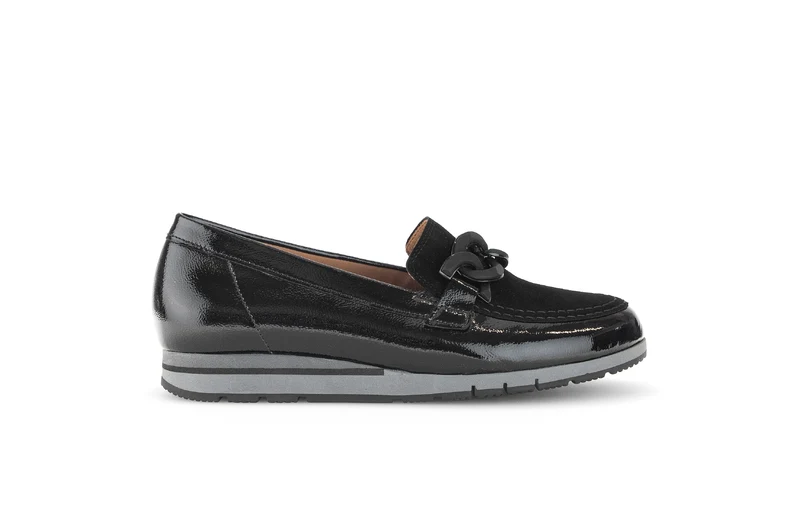 Ballerines noires en cuir vernis