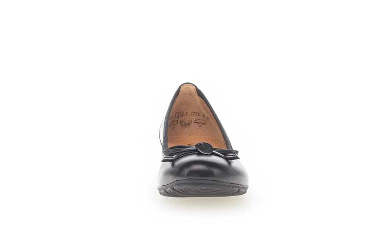 Ballerines noires en cuir lisse