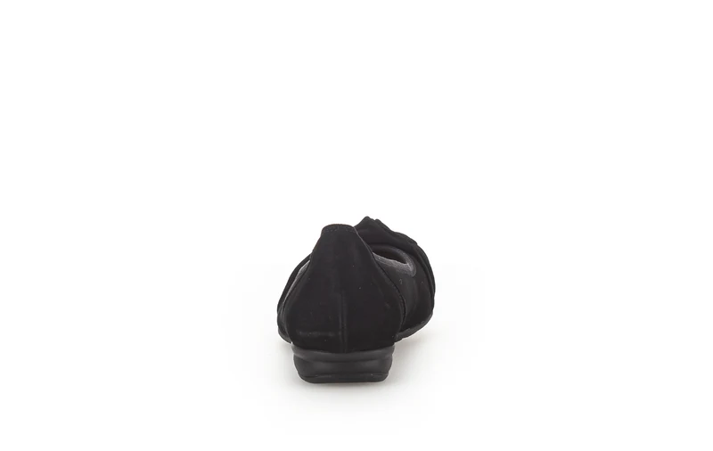 Ballerines noires en cuir lisse