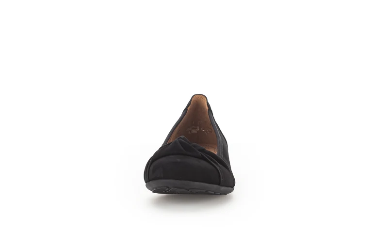 Ballerines noires en cuir lisse