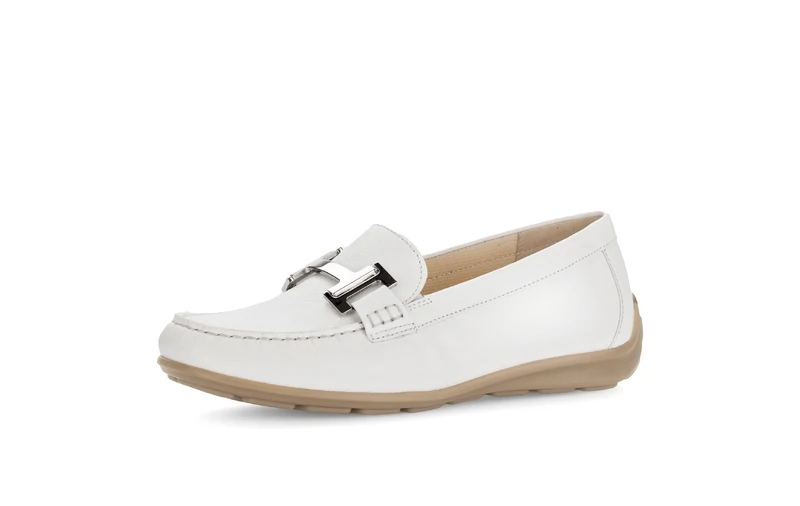 Mocassins blancs en cuir