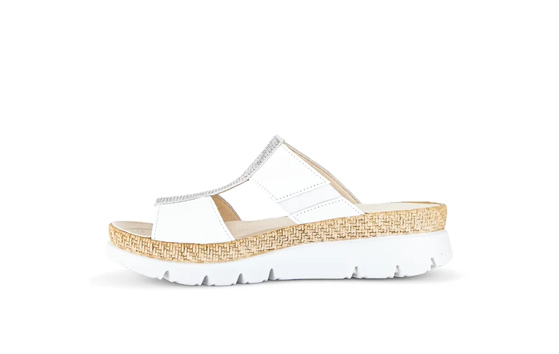 Mules blanches en cuir avec strass