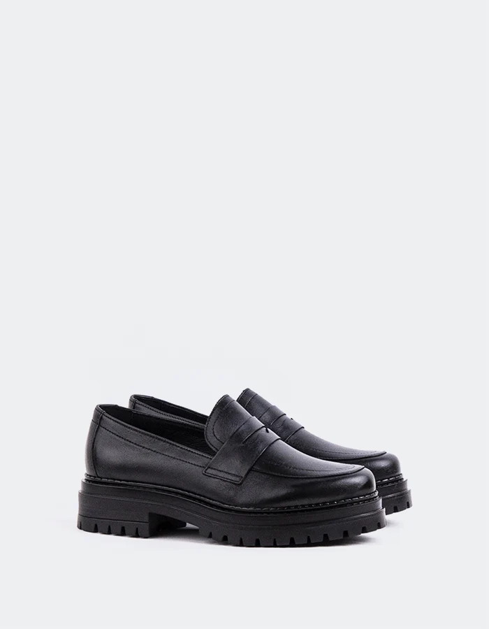Jayvie Black Leather