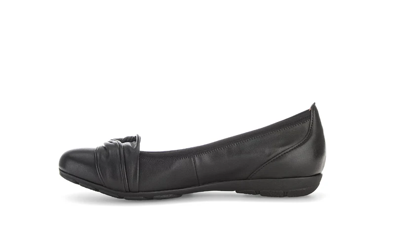 Ballerines noires en cuir lisse