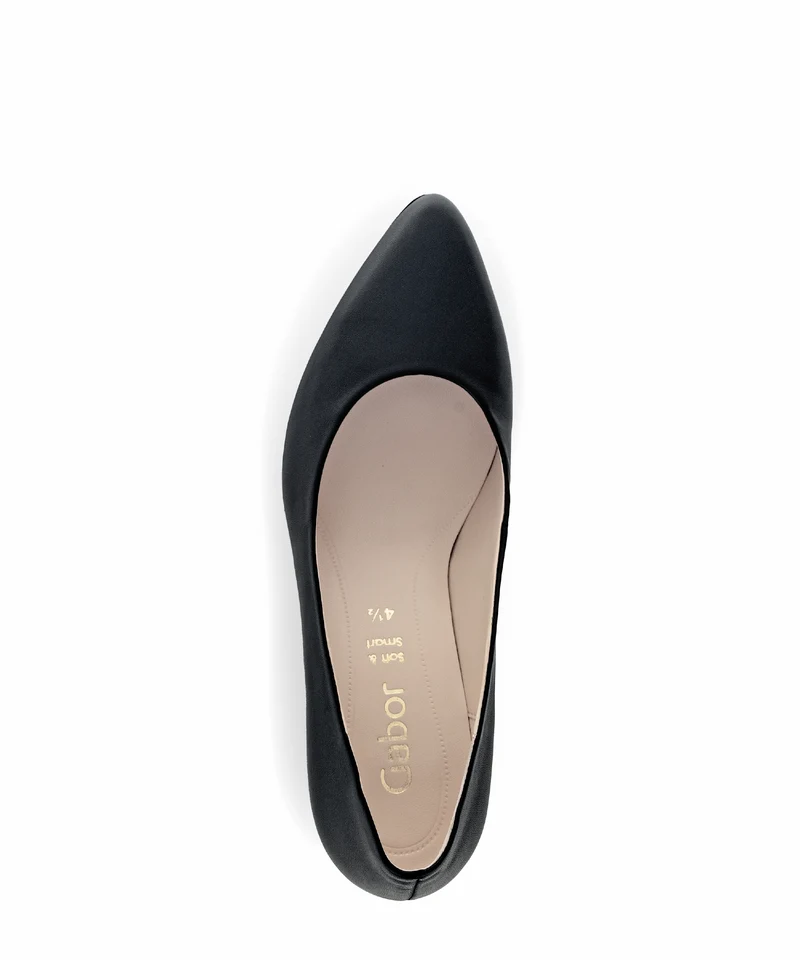 Escarpins noirs en cuir lisse