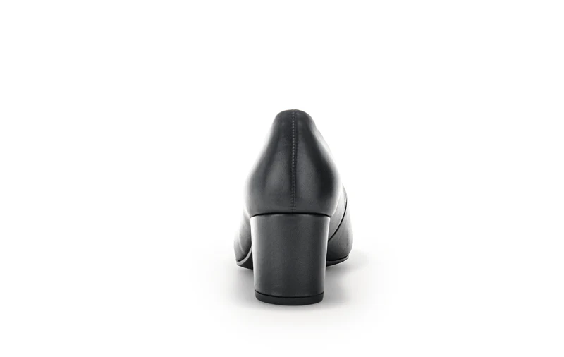 Escarpins noirs en cuir lisse