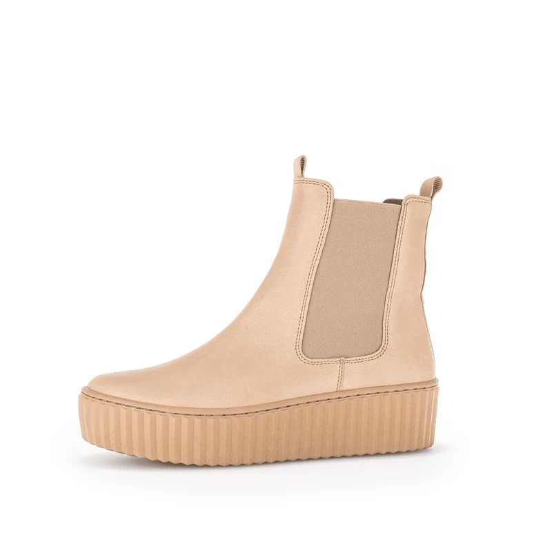 Bottines beiges en cuir lisse
