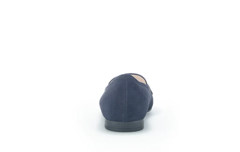 Mocassins marine en suède