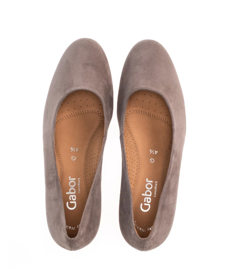 Escarpins taupe en cuir