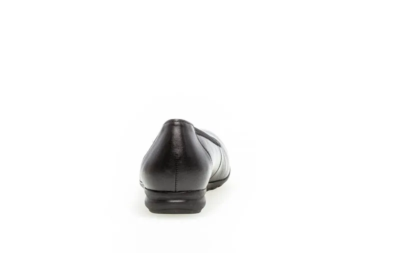 Ballerines noires en cuir lisse