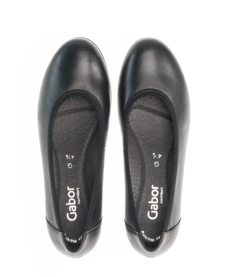 Ballerines noires en cuir lisse