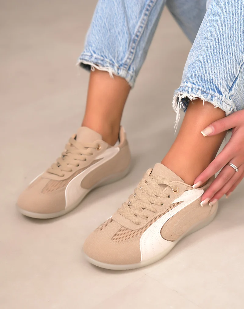 Basket femme beige élégante empiècements beige clair
