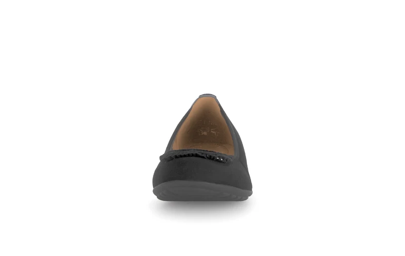 Ballerines noires en cuir