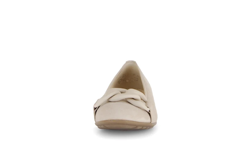 Ballerines beiges en cuir nubuck