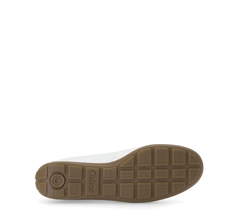 Mocassins blancs en cuir vernis