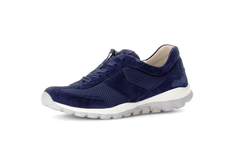 Baskets bleues en Nubuck et Textile