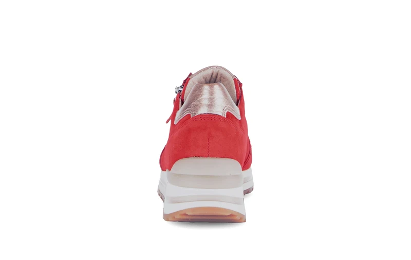 Baskets rouges en cuir velours