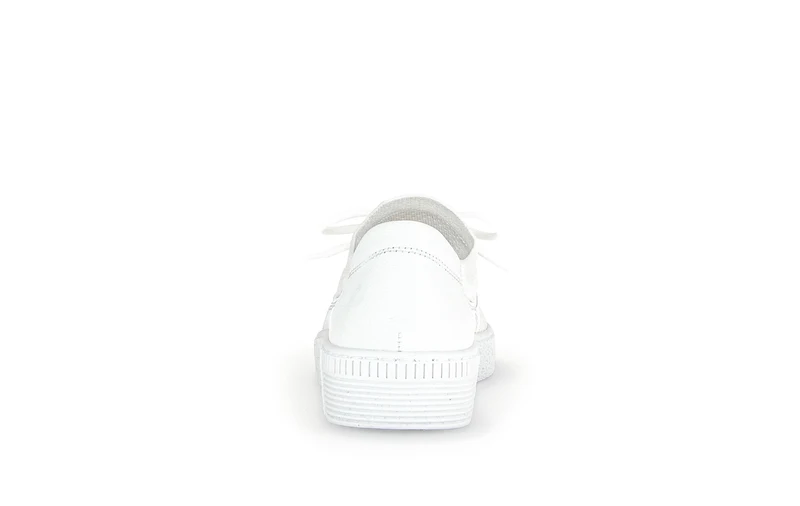 Baskets blanches en textile