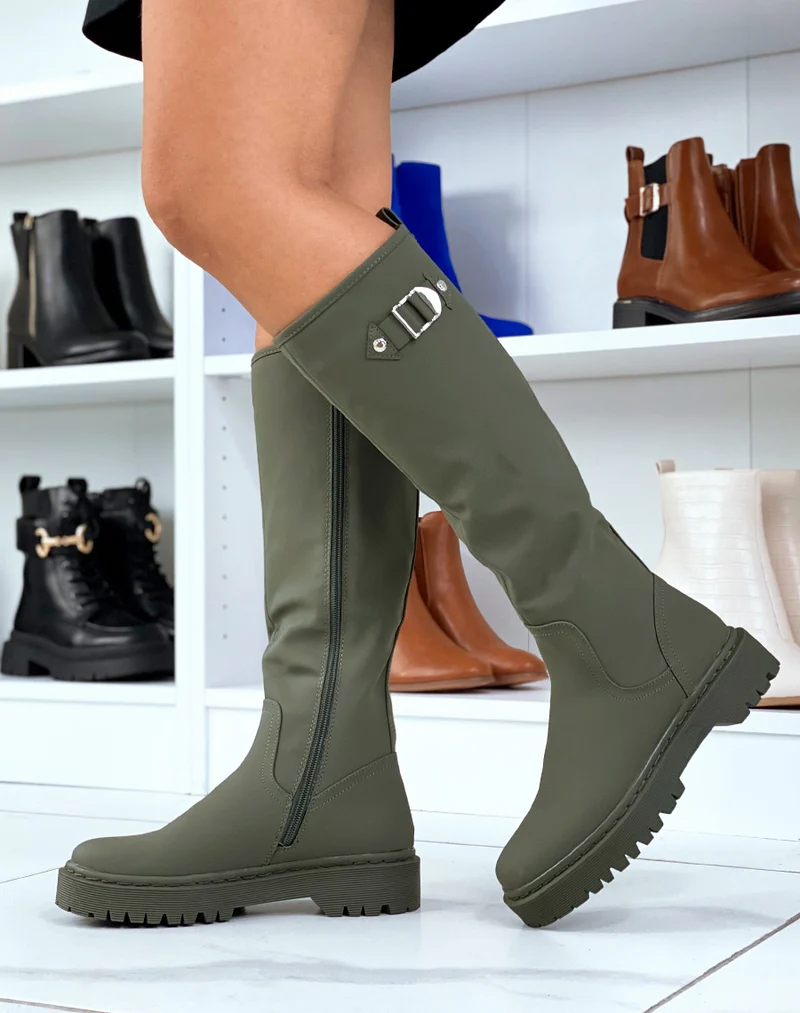 Bottes montantes Kaki à semelles plates à détails argentés
