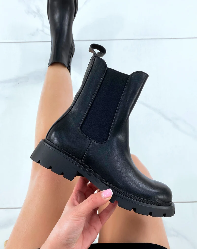 Bottines chelsea noires à semelle crantée