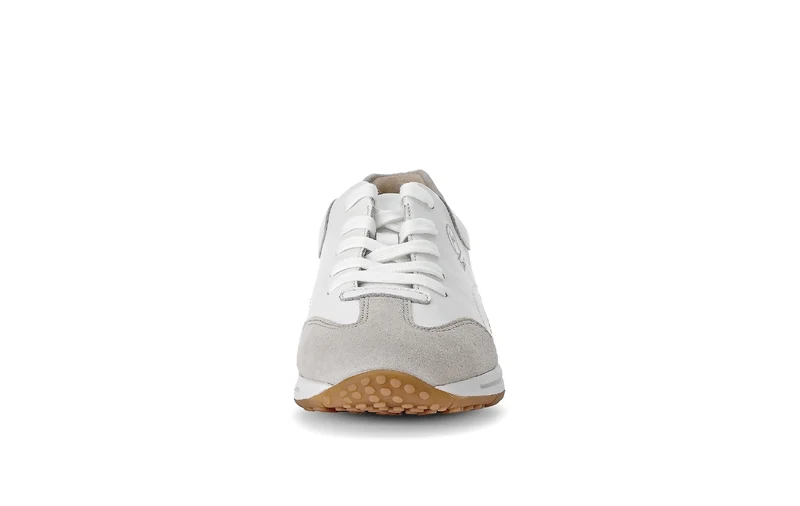 Baskets blanches en cuir lisse