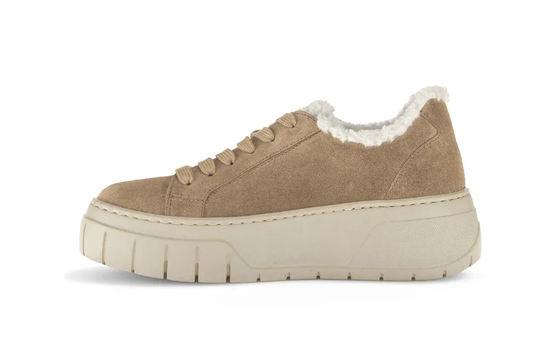 Baskets beiges en velours/fourure